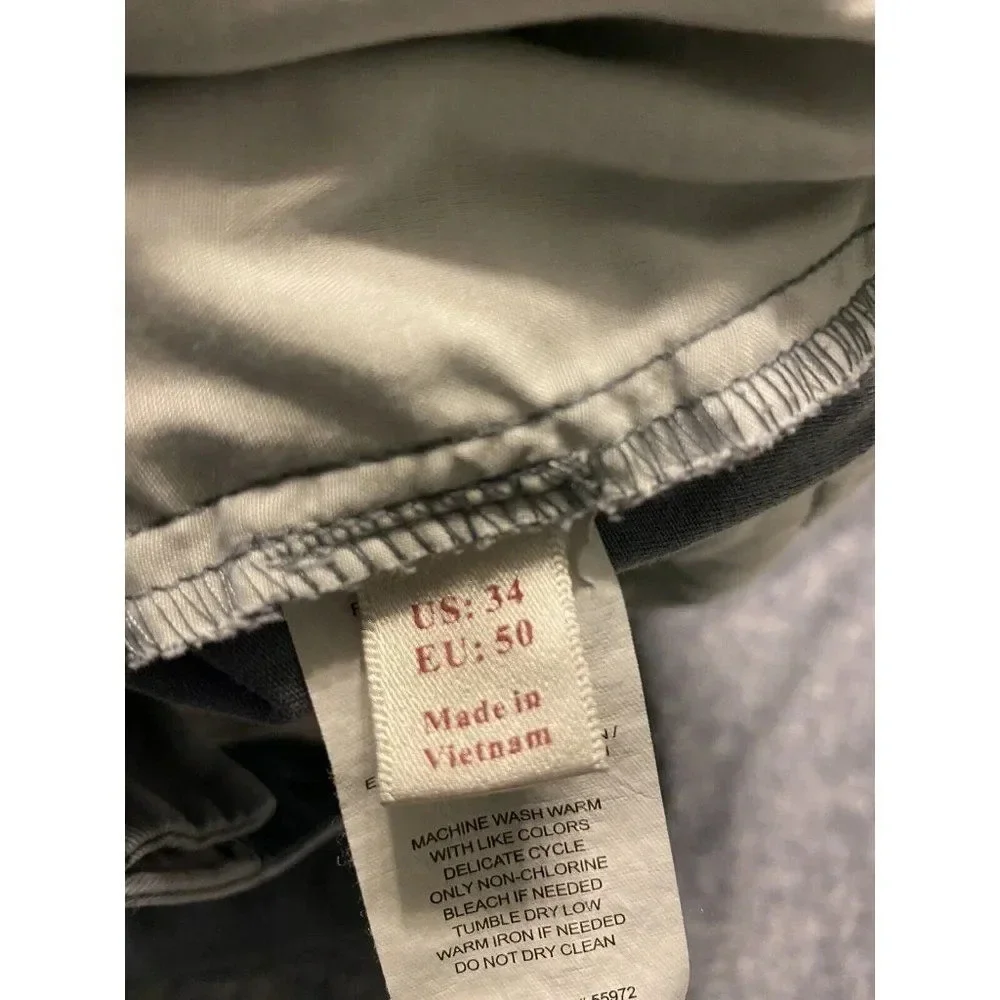 PENGUIN BY MUNSINGWEAR CHINCO SHORTS - MENS - SIZE 34- GRAY - GOOD CONDITION